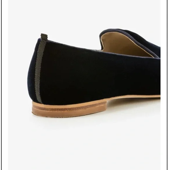 Boden Women’s Imogen Navy Velvet Loafers - Picture 2 of 10